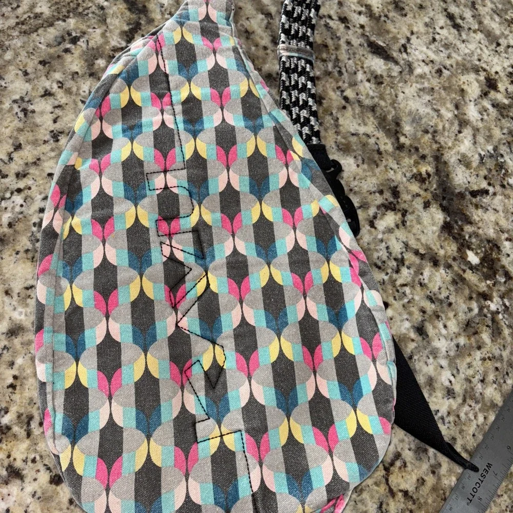 HTF Kavu Rope Bag Lantern Stripe Sling Backpack Heavy‎ Duty 3494